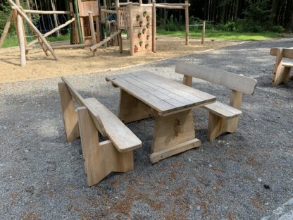 Sitzgruppe Goldener Reiter 1.1 – Bild 2