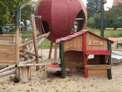 Spielhaus ‚Apfelkiosk‘ – Bild 3